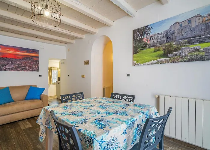 Daire Cheyenne's House Siraküza