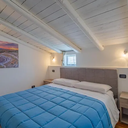 Cheyenne's House 锡拉库扎