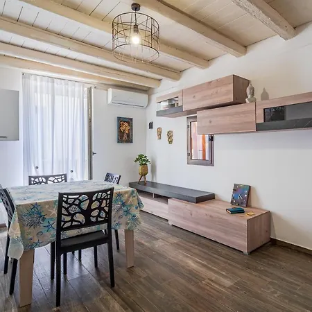 Apartman Cheyenne's House *