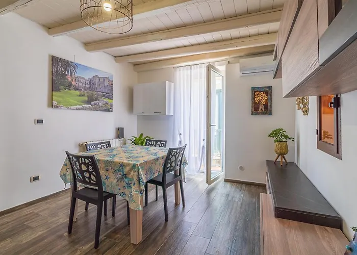 דירה Cheyenne's House *