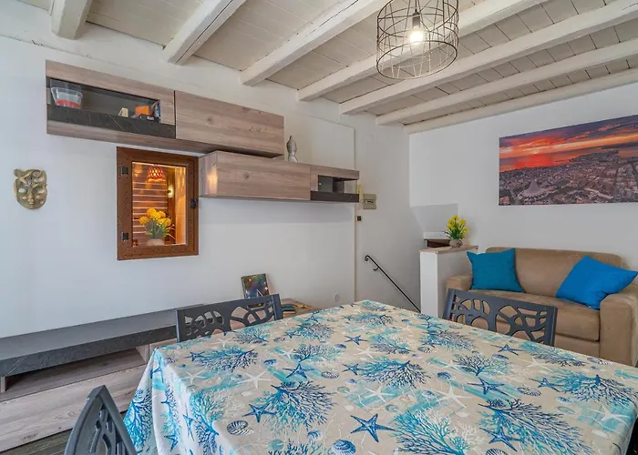 דירה Cheyenne's House *